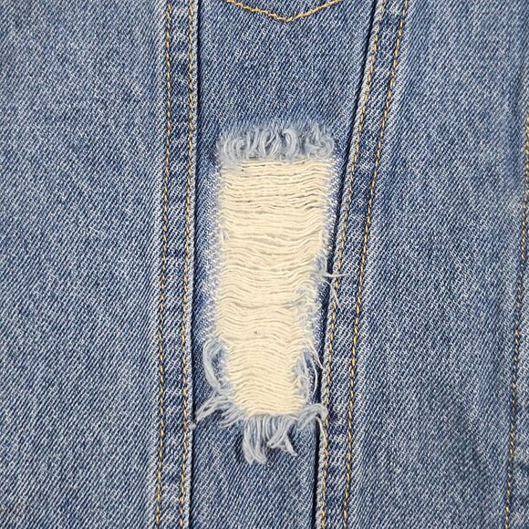 Love Tree Distressed Blue Denim Jacket Women’s Size L Ripped Casual Button-Up - Picture 6 of 16